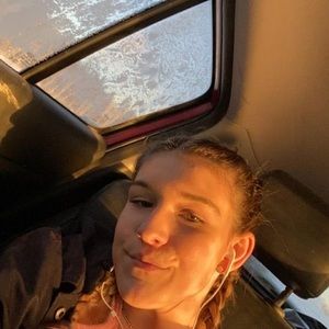 Meet your Posher, Jeanne